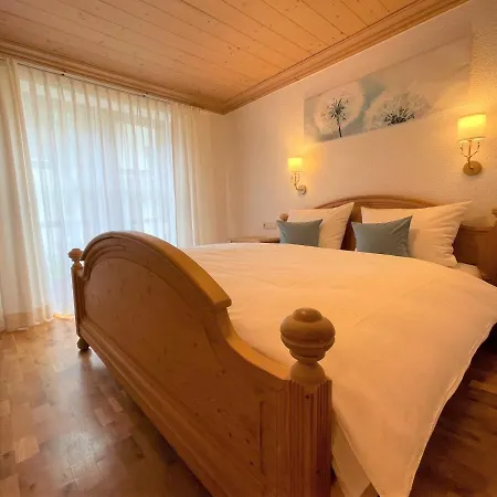 Apartamento Alpentraum - Tiefengruen Und Tiefenblau